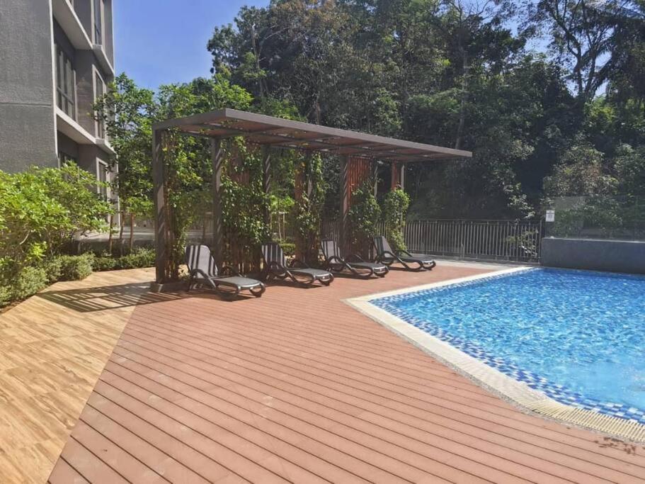 Apartment The Clio 2 Ioi City, Beside Ioi Mall, Serdang Hospital, Upm And Uniteen